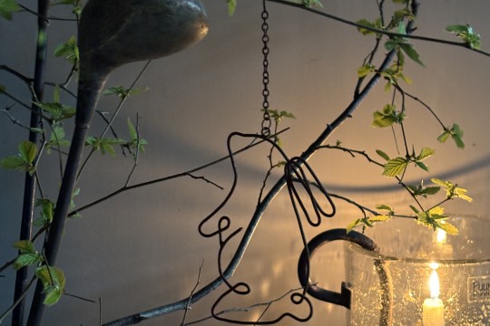 Konijntje in ijzerdraad vorm